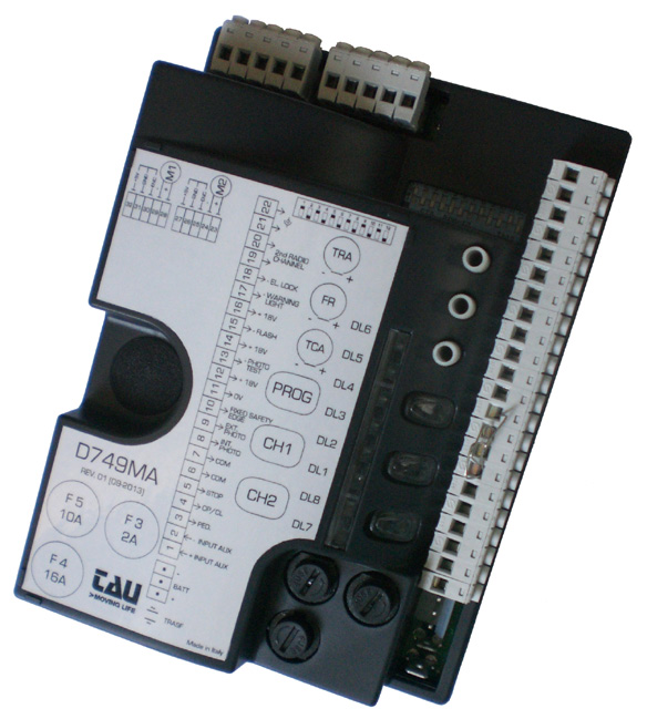 Quadro di comando TAU D749MA avec borniers, fusibles et boutons de programmation
